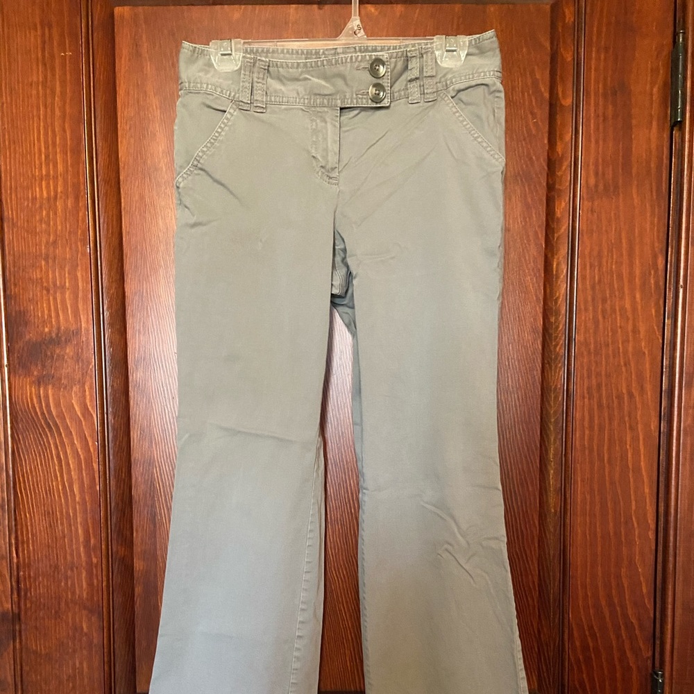 Women's Ann Taylor grey chino pants, size 2